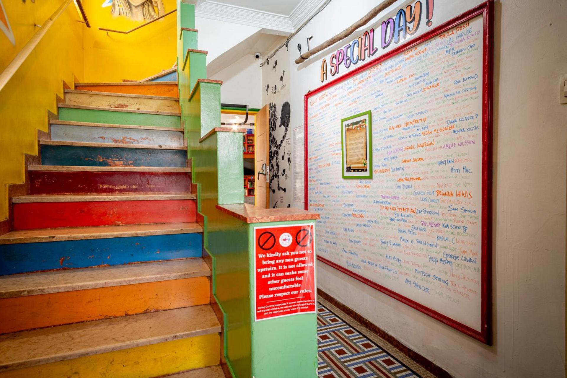 Books Asrama Rio de Janeiro